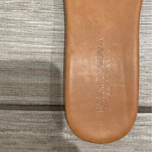 Fashion Nova Sandals - Picture 2 of 7